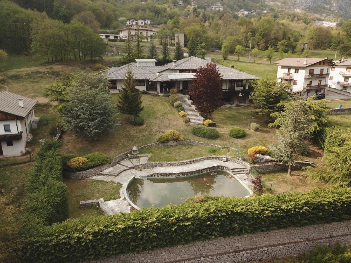 Villa Mazzucco Ponte nellʼAlpi Esterno foto